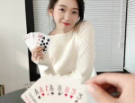 和穿jk的小姐姐做,与穿JK制服的小姐姐共度美好时光
